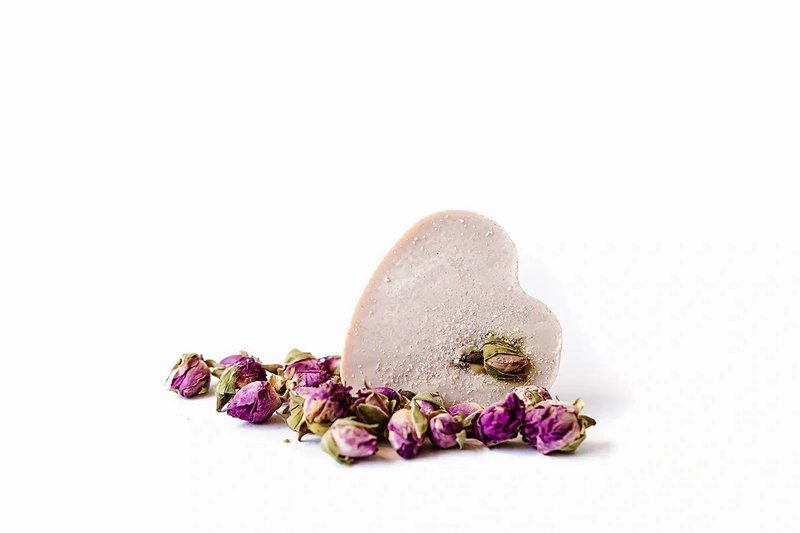 Heart Shaped Himalayan Rose - Naturacentric