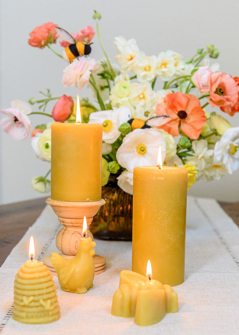 Bee Shaped Bees Wax Candle - Naturacentric 